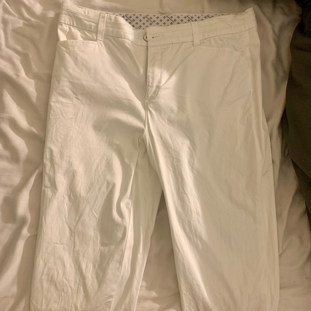Capri above ankle pants